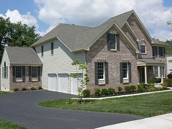2nd image of 1321 Healy Ct