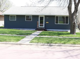1110 S Marshall St, Rock Rapids, IA 51246