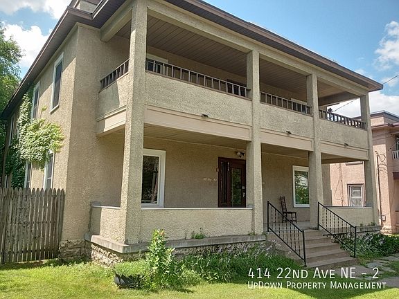 2nd image of 414 22nd Ave NE APT 2