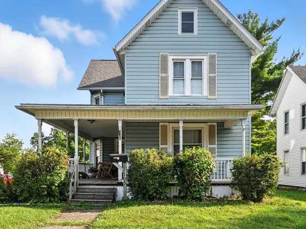 105 Washington St, Willard, OH 44890