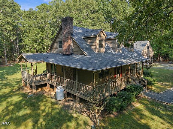 4th image of 3511 Hawk Ridge Rd