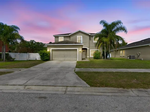 10620 Carloway Hills Dr, Wimauma, FL 33598