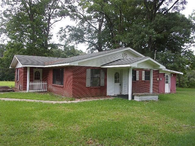 1st image of 4 Cedar Grove Ln
