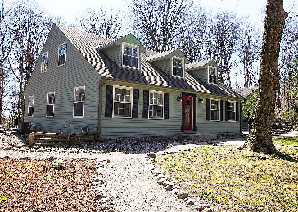 1st image of 5374 Bauers Dr