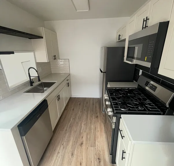10762 E Exposition Ave — Photo 3