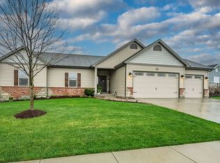 32 Ashland Ct, Wentzville, MO 63385
