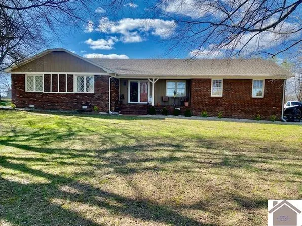 371 Perry St, Mayfield, KY 42066