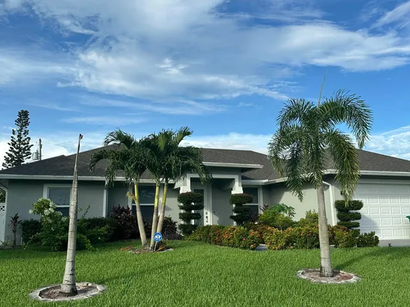 1159 SW Edinburgh Drive, Port St Lucie, FL 34953