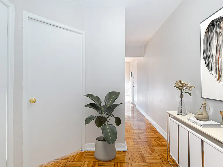 8 Hill Heights Rd #405 — Photo 7