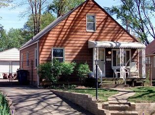 412 Chase Rd, Columbus, OH 43214