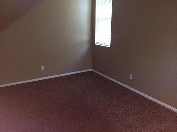 4th image of 1283 Willow Village Ave