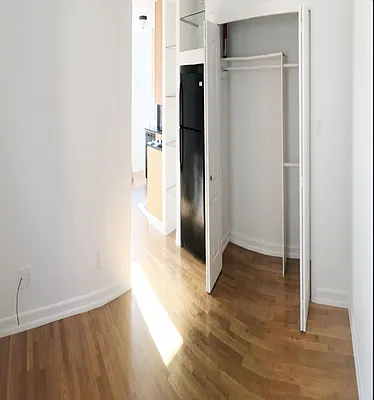Rented by Keller Williams NYC | media 11