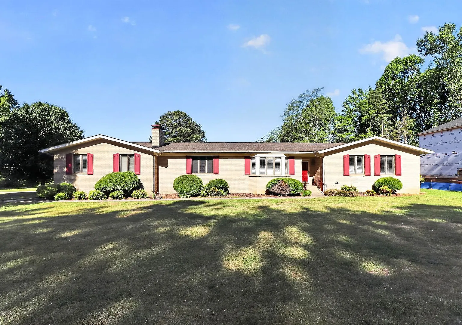 Beautiful and Spacious Three Bedroom Home! — Photo 1