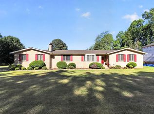 8109 Reames Rd, Charlotte, NC 28216
