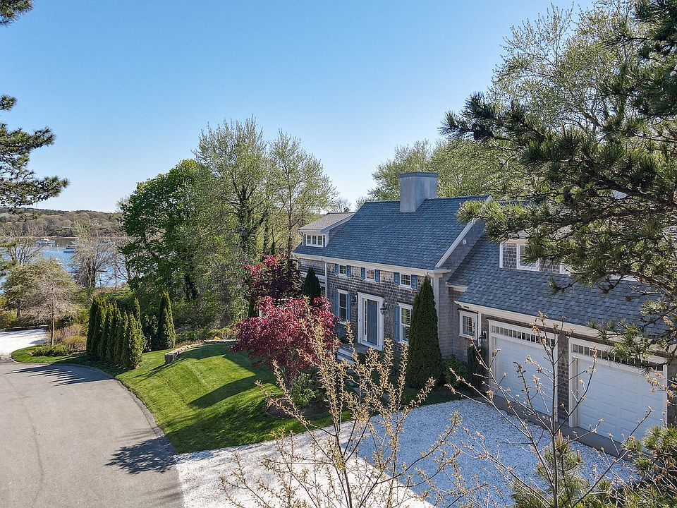 1st image of 16 Captains Cove Lane
