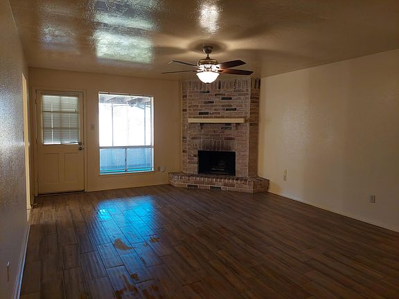2nd image of 9910 Appleridge Dr