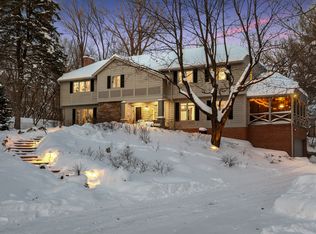 2431 Angell Rd, Sunfish Lake, MN 55118