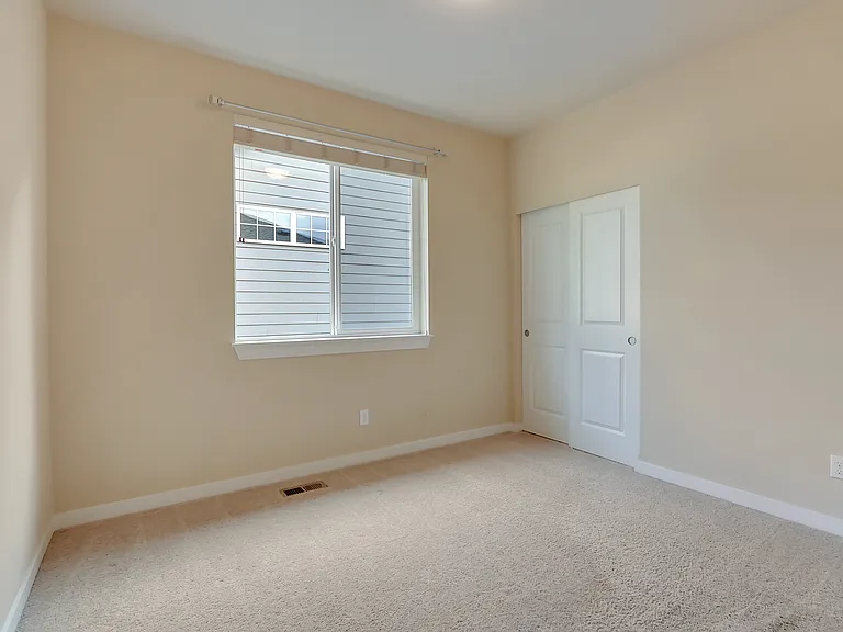 1418 34th St SE — Photo 24