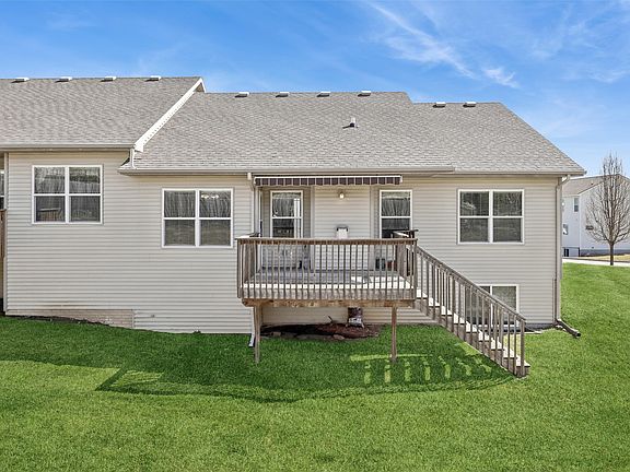 2nd image of 291 Aspen Dr
