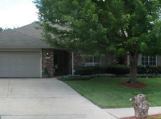 3616 Falmouth Dr, Columbia, MO 65203