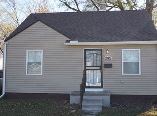 28715 Glenwood St, Inkster, MI 48141