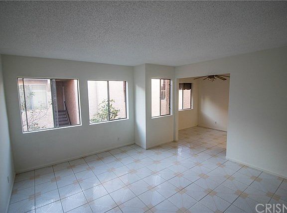 4th image of 8020 Langdon Ave Unit 207