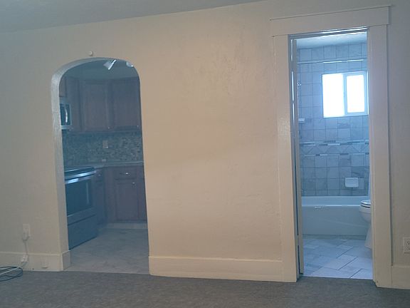 5th image of 1549 Idaho Ave APT 3