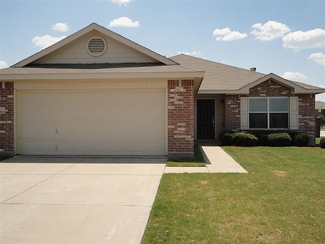 1st image of 220 Palomino Dr