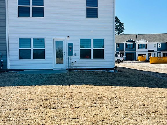 2nd image of 175 Seymour Village Dr #175