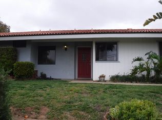 935 Hillpark Ln, Fallbrook, CA 92028