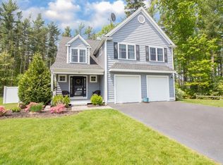 32 Three Rivers Dr, Kingston, MA 02364