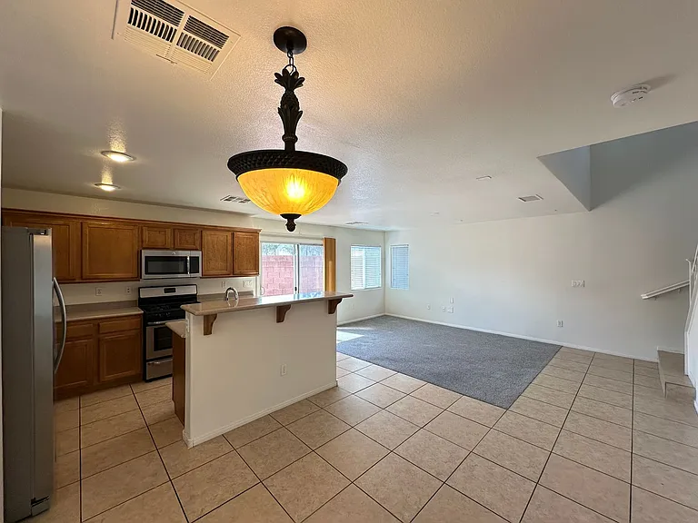 7305 Prussian Green St — Photo 7