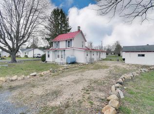 208 14th St, Grottoes, VA 24441