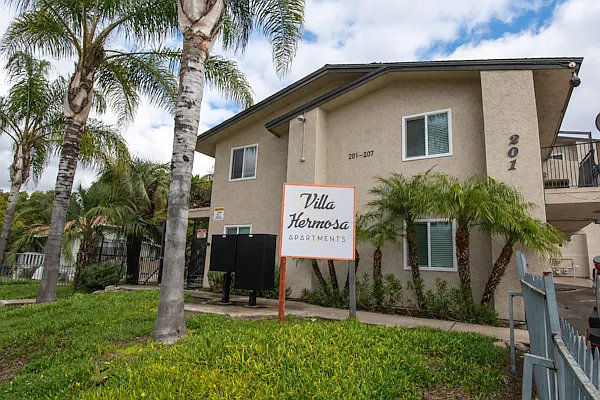 Villa Hermosa Apartments