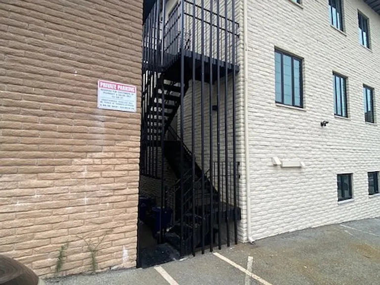 505 Central Ave — Photo 27