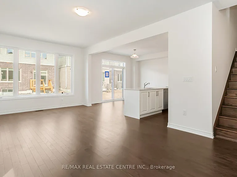 37 Gemini Dr — Photo 5