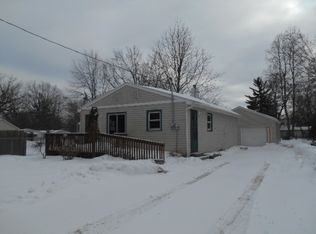 2013 Reo Rd, Lansing, MI 48910