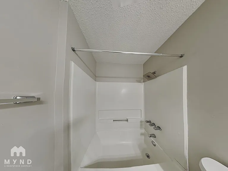 10576 Sourwood Ct — Photo 27