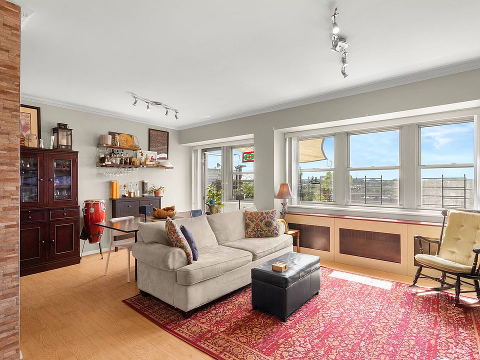 1st image of 290 W 232nd St APT 21D