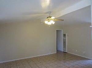 4th image of 11801 Dale St