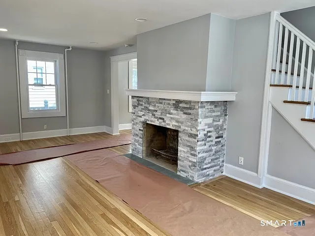 3 bed, 2.0 bath, 1770 sqft, $4,000 — Photo 4
