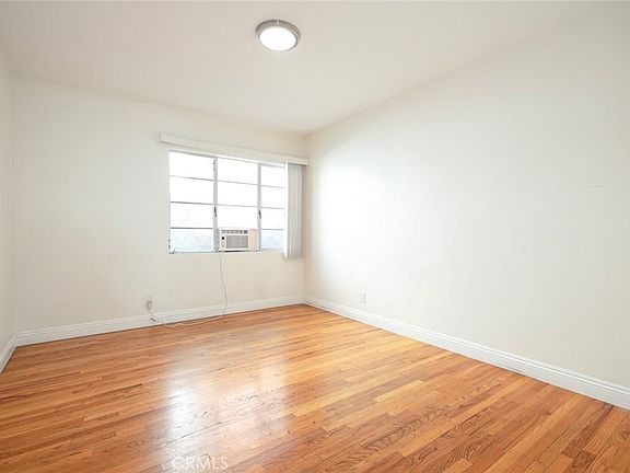 2nd image of 347 W Dryden St #347B