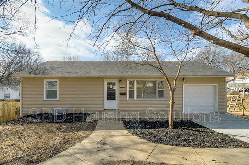 1st image of 1805 S Rankin Dr