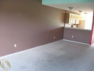 5th image of 39615 Springwater Dr