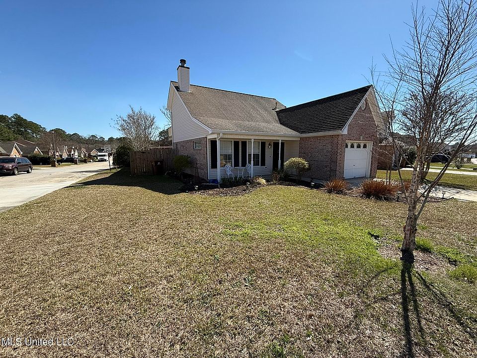 1st image of 19478 W Lake Village Dr