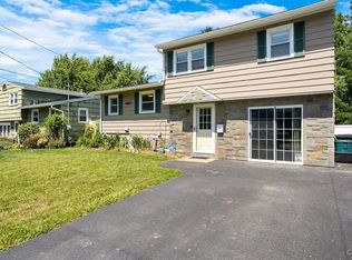 150 Glendale Ave, Liverpool, NY 13088