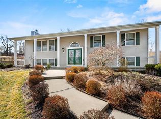 5 Peterson Rd, Monroe, NY 10950