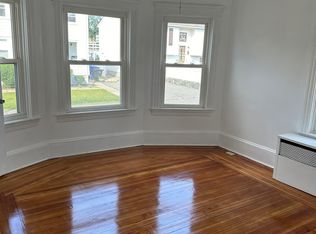 192 Chandler Ave FLOOR 1, Pawtucket, RI 02860