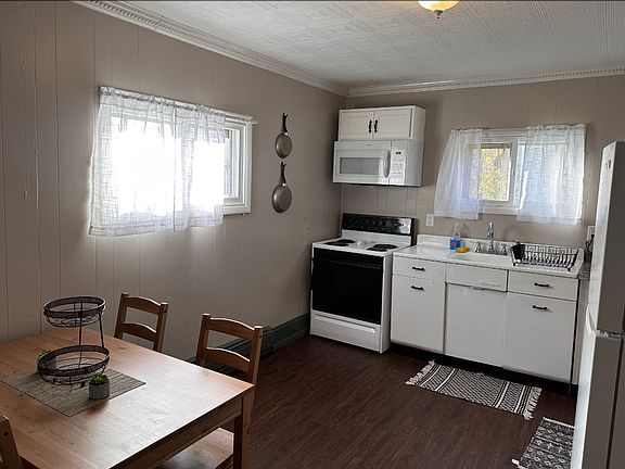 2nd image of 424 N Mechanic St #2