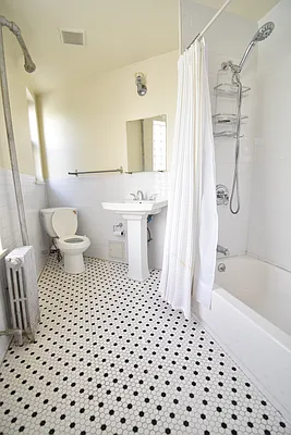 Rented by Wyllie Real Estate | media 18